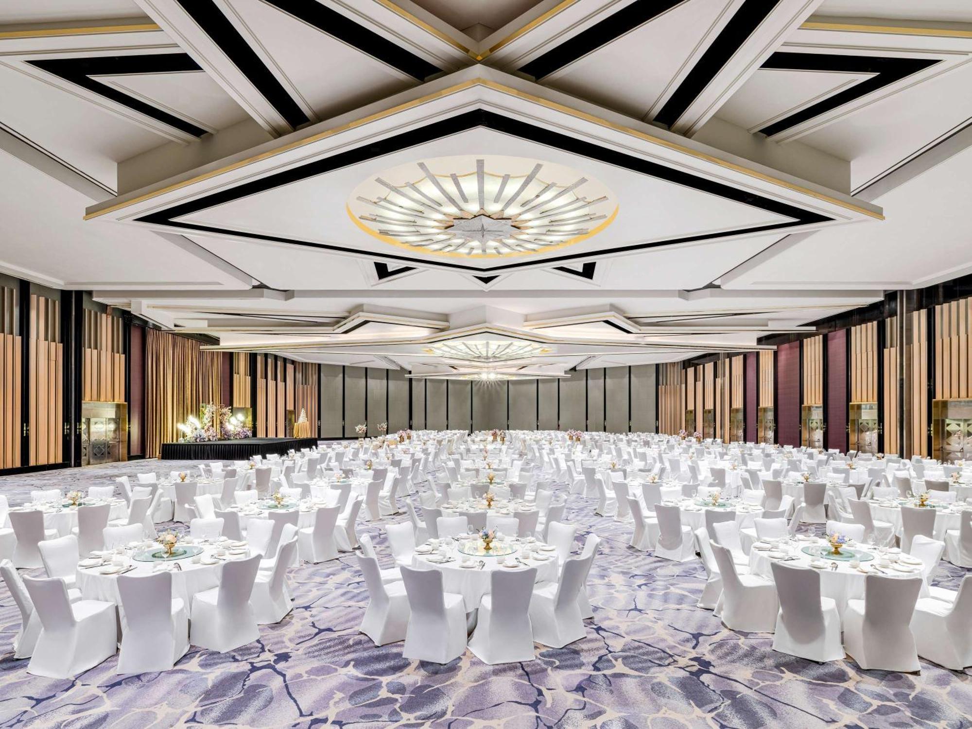 Fairmont Singapore Ξενοδοχείο Εξωτερικό φωτογραφία The Grand Ballroom