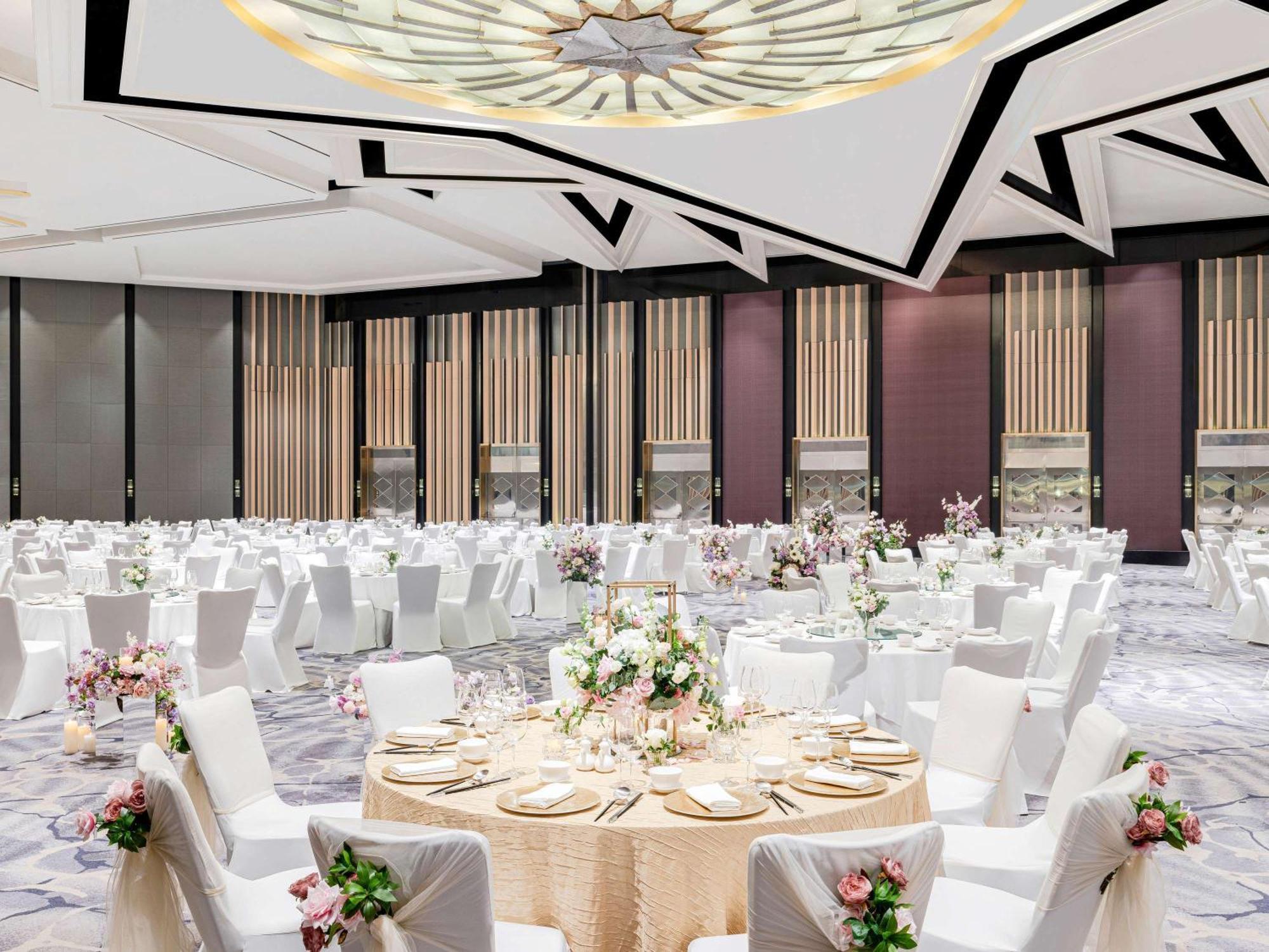 Fairmont Singapore Ξενοδοχείο Εξωτερικό φωτογραφία The Grand Ballroom